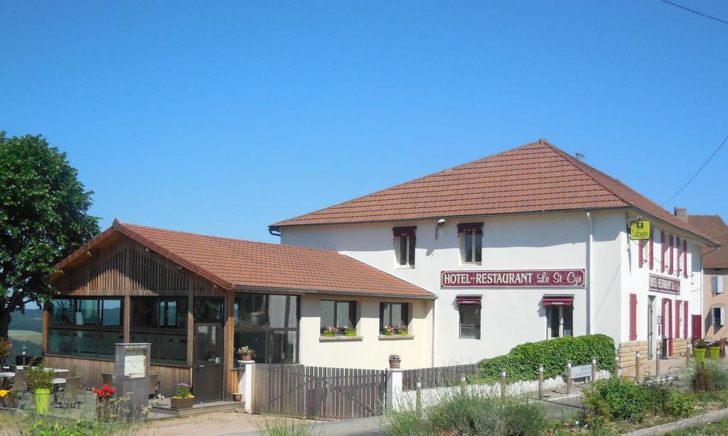 Hotel Logis Le Saint Cyr Montmelard Zewnętrze zdjęcie
