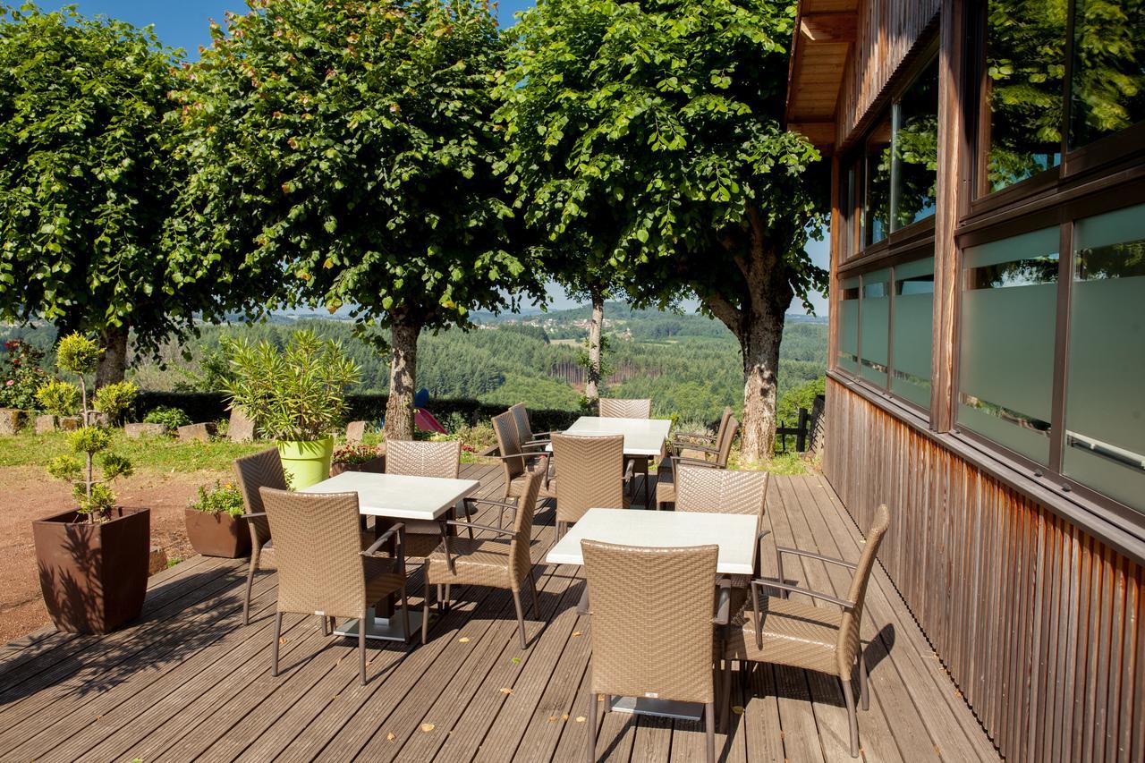Hotel Logis Le Saint Cyr Montmelard Zewnętrze zdjęcie